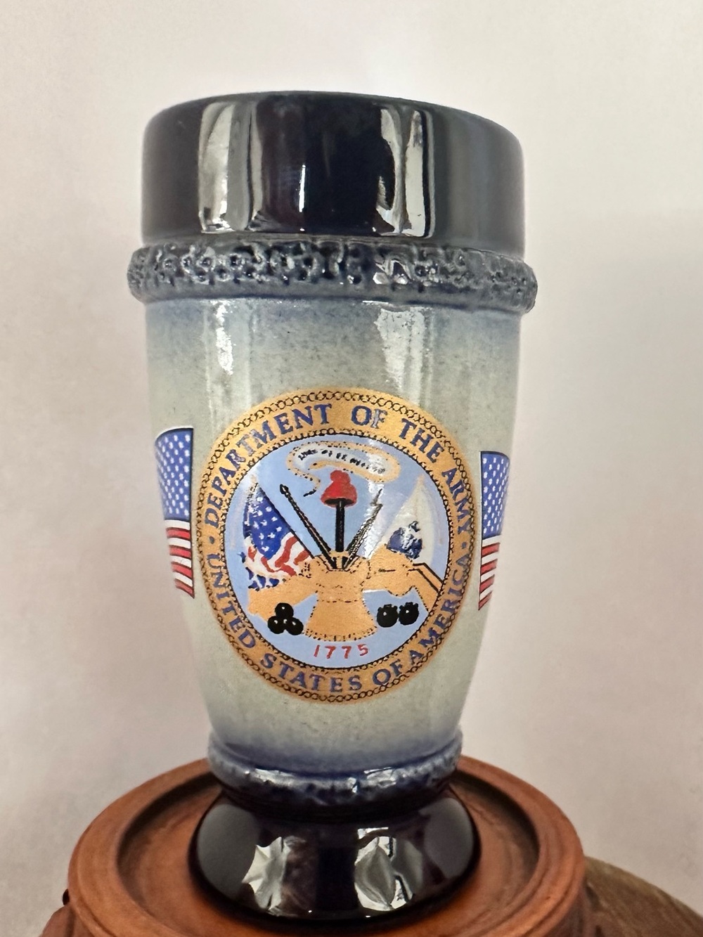 Authentic King Werk Handcrafted German wheat beer cup (Weizenbiertulpe)